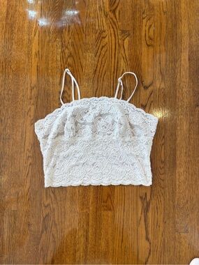 Hanky Panky Vintage Y2K White Lace Cropped Cami with Spaghetti Straps